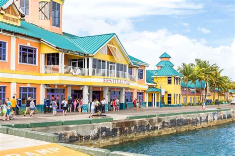 stores in baha mar.